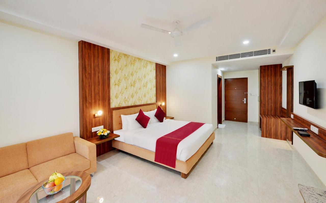 Hotel La Sara Gateway Kammasandra Exterior foto